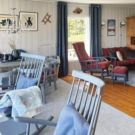 4 Person In Svelgen-by Traum Feriehus